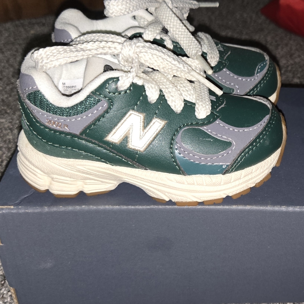 New Balance Kids' Teal and Gray Sneakers